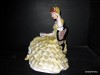 Porcelánová soška - Slečna s knihou 175 patisaxe