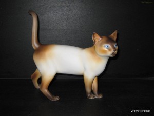 Porcelánová soška - Kočka 24502 pastel