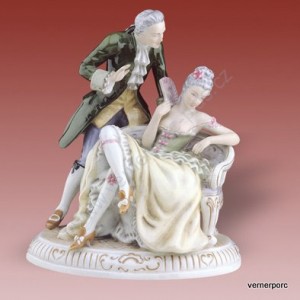 Porcelánová soška - Pán a dáma na divanu 191 patisaxe