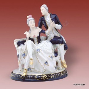 Porcelánová soška - Pán s dámou na divanu 192 isis