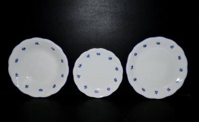 Porcelánová sada talířů, dekor modrá házenka, 18 dílná Jeremy 