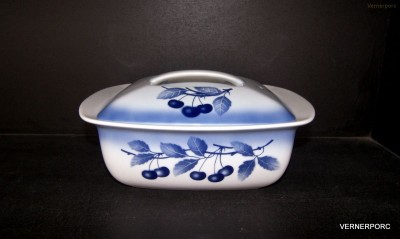 Zapékací mísa s víkem, Blue Cherry Thun 