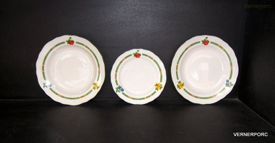 Sada talířů, dekor ovoce, slonová kost Český porcelán 