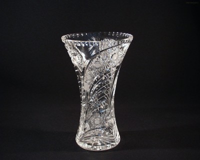 Váza křišťálová broušená 80029/35003/255  25,5cm. páv Tom Crystal Bohemia 